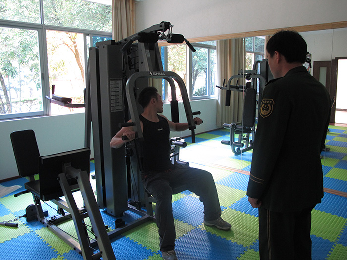 室内健身器材,单位健身器材,健身器材十大品牌-广西米兰tiyu健身器材有限公司